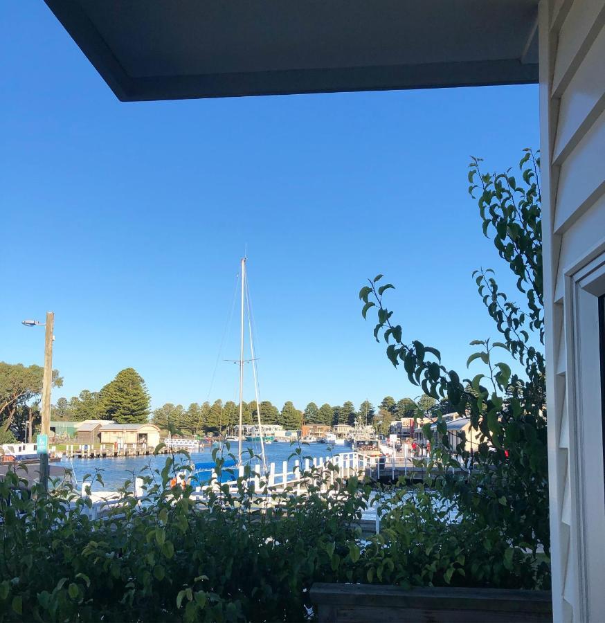 The Boatshed Waterfront B&B Port Fairy Exterior photo